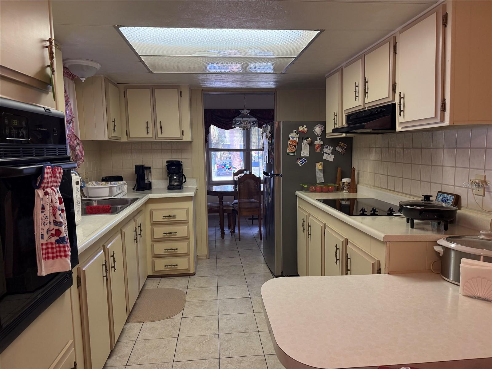 Image 34 of 68 For 7441 Fairlane Avenue