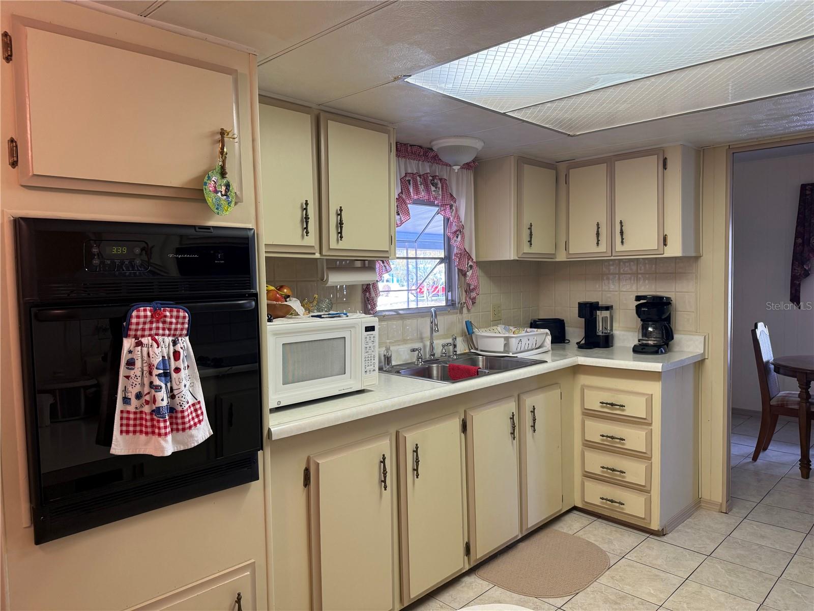 Image 35 of 68 For 7441 Fairlane Avenue