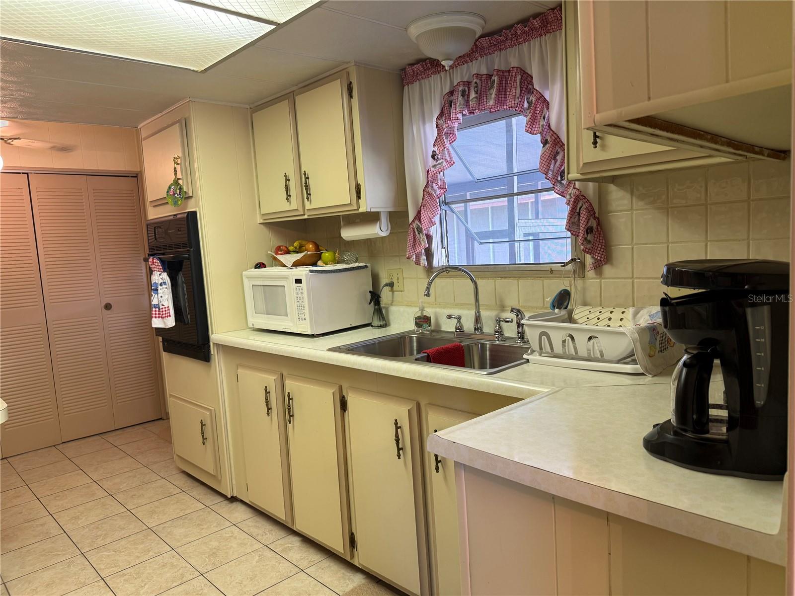 Image 41 of 68 For 7441 Fairlane Avenue