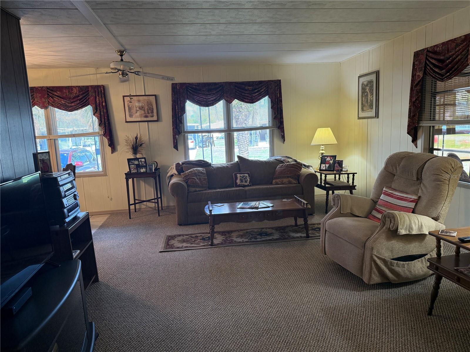 Image 42 of 68 For 7441 Fairlane Avenue