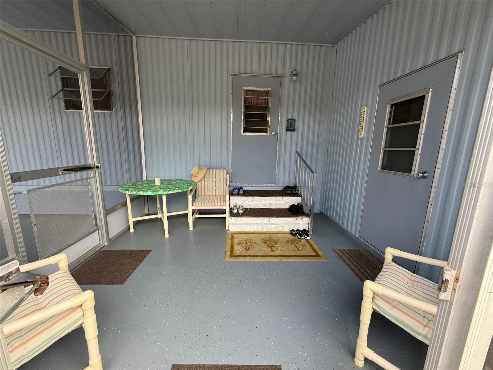 Image 6 of 68 For 7441 Fairlane Avenue