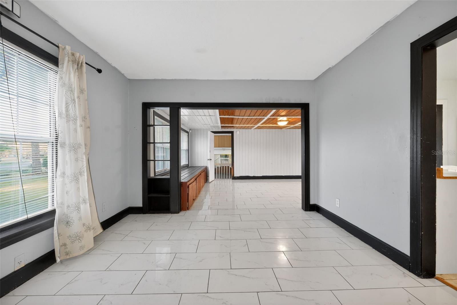 Image 14 of 37 For 2285 Lake Drive