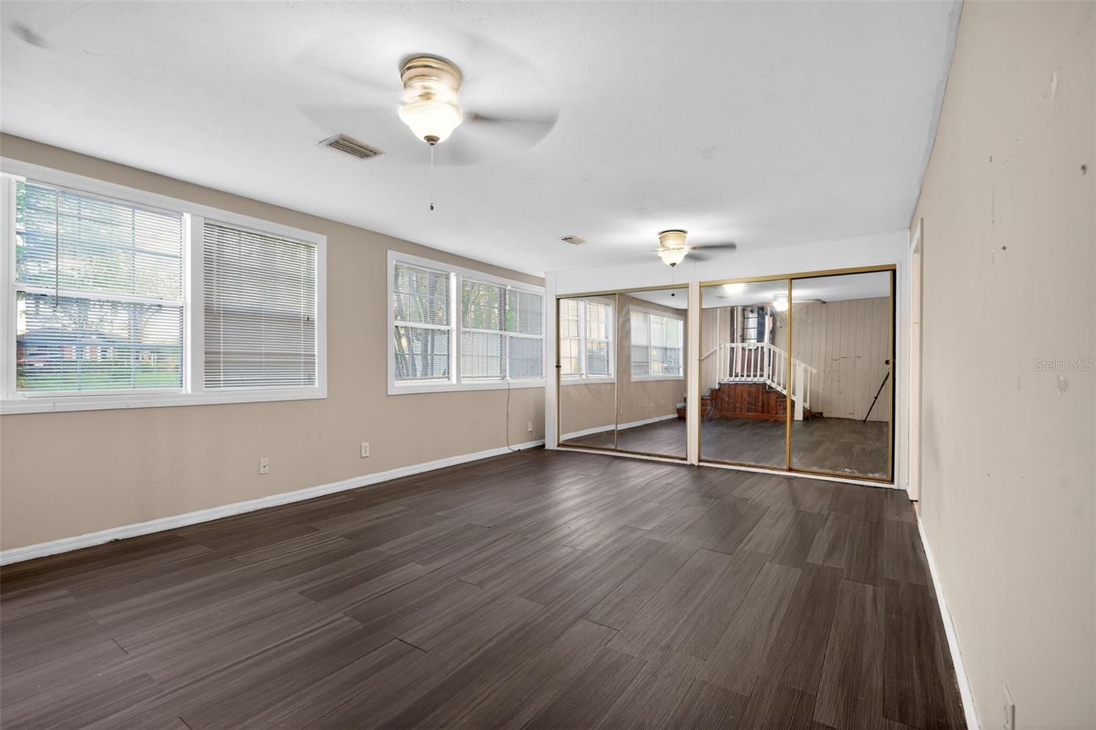 Image 27 of 37 For 2285 Lake Drive