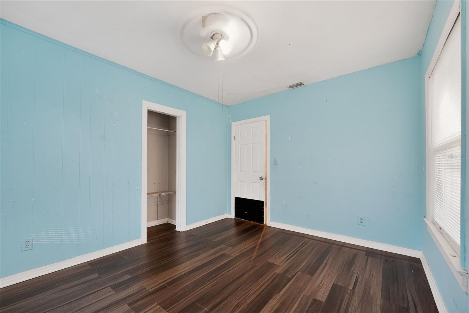 Image 28 of 37 For 2285 Lake Drive