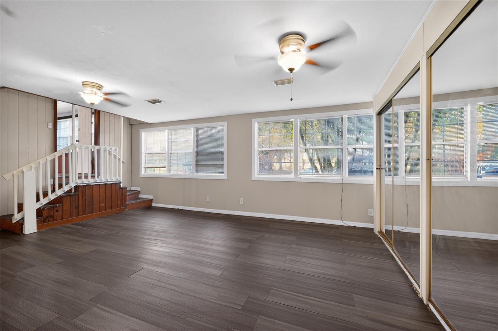 Image 35 of 37 For 2285 Lake Drive