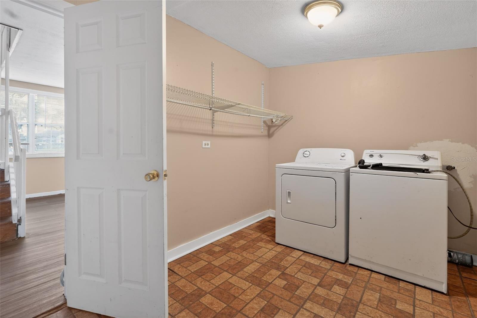 Image 36 of 37 For 2285 Lake Drive