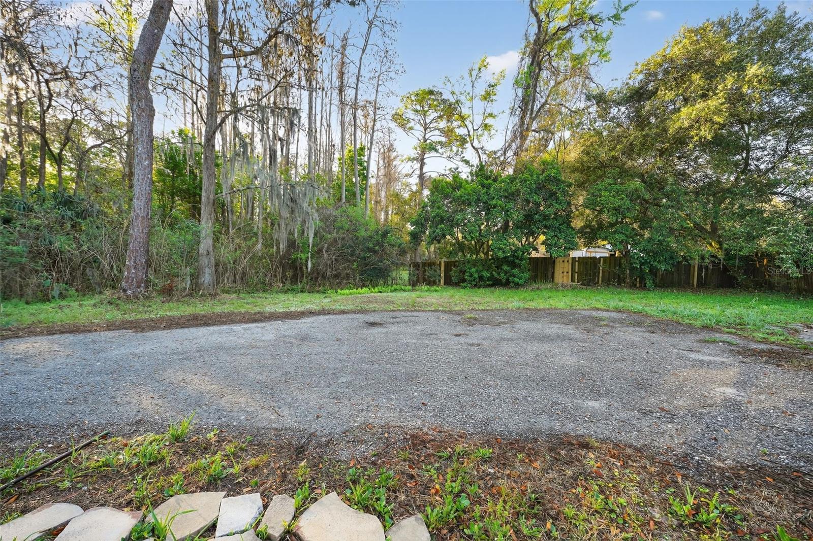 Image 5 of 37 For 2285 Lake Drive