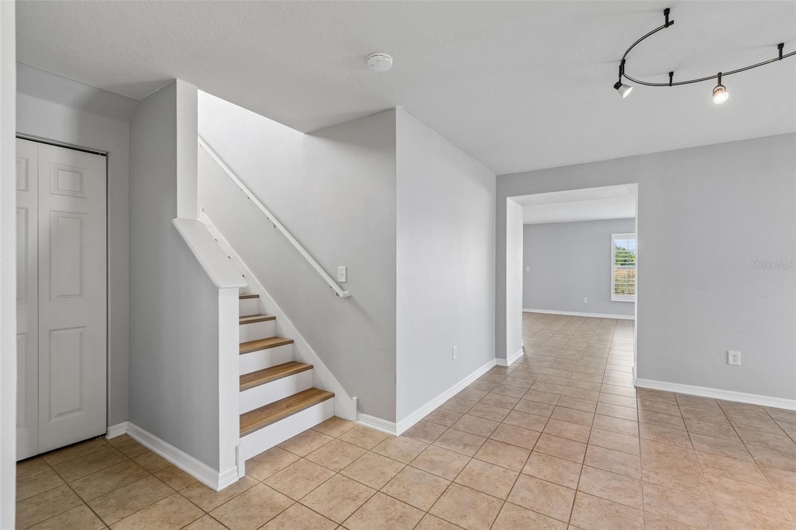 Image 13 of 92 For 9515 Simeon Drive