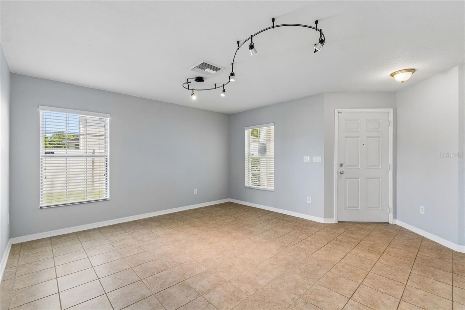 Image 18 of 92 For 9515 Simeon Drive