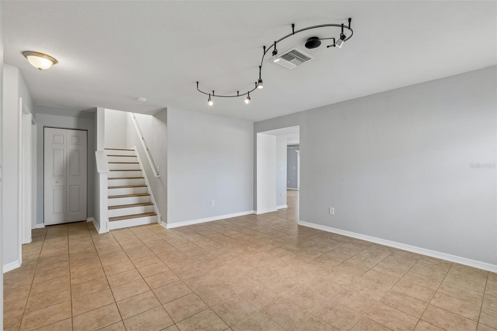 Image 19 of 92 For 9515 Simeon Drive