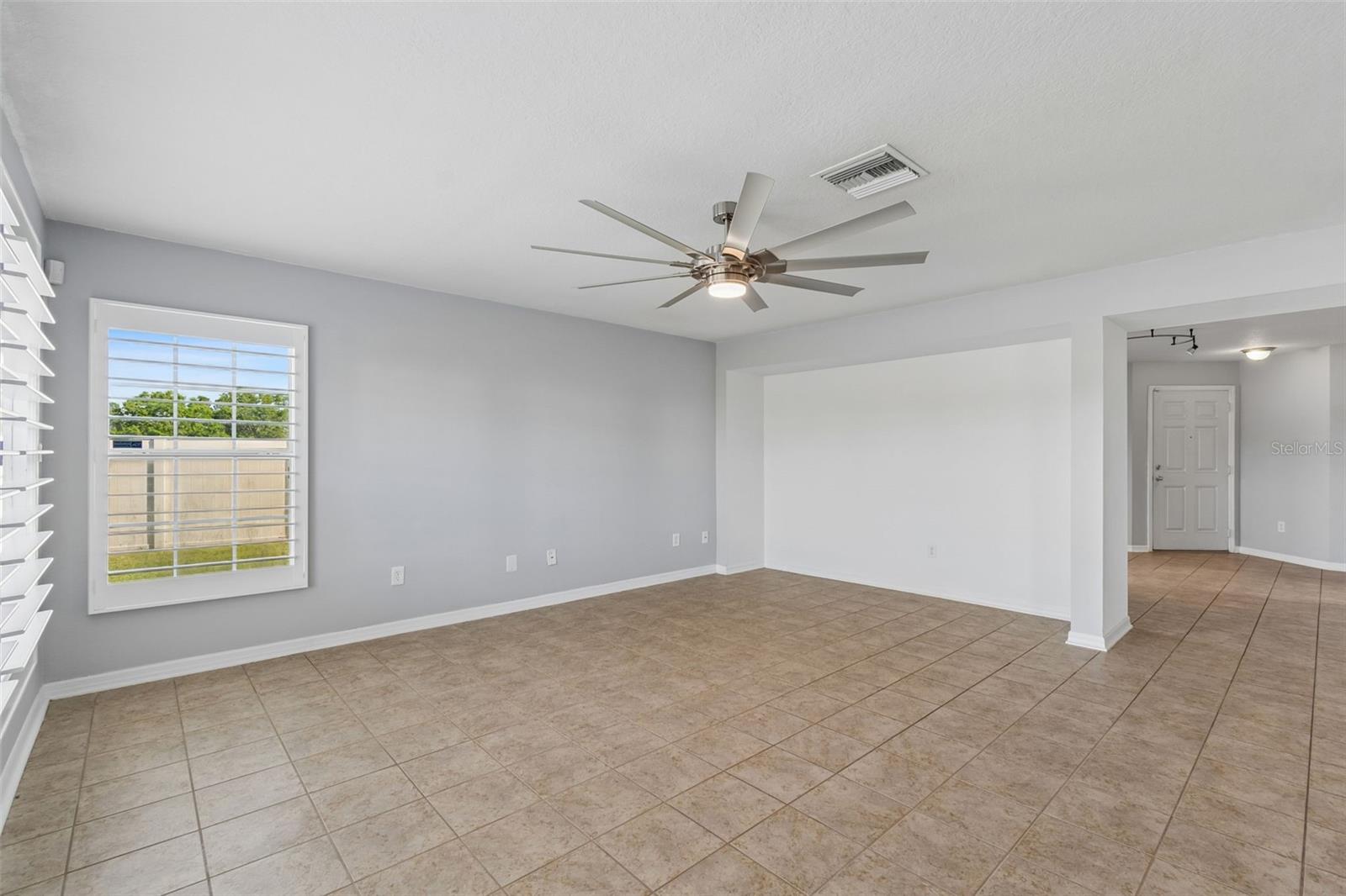 Image 21 of 92 For 9515 Simeon Drive