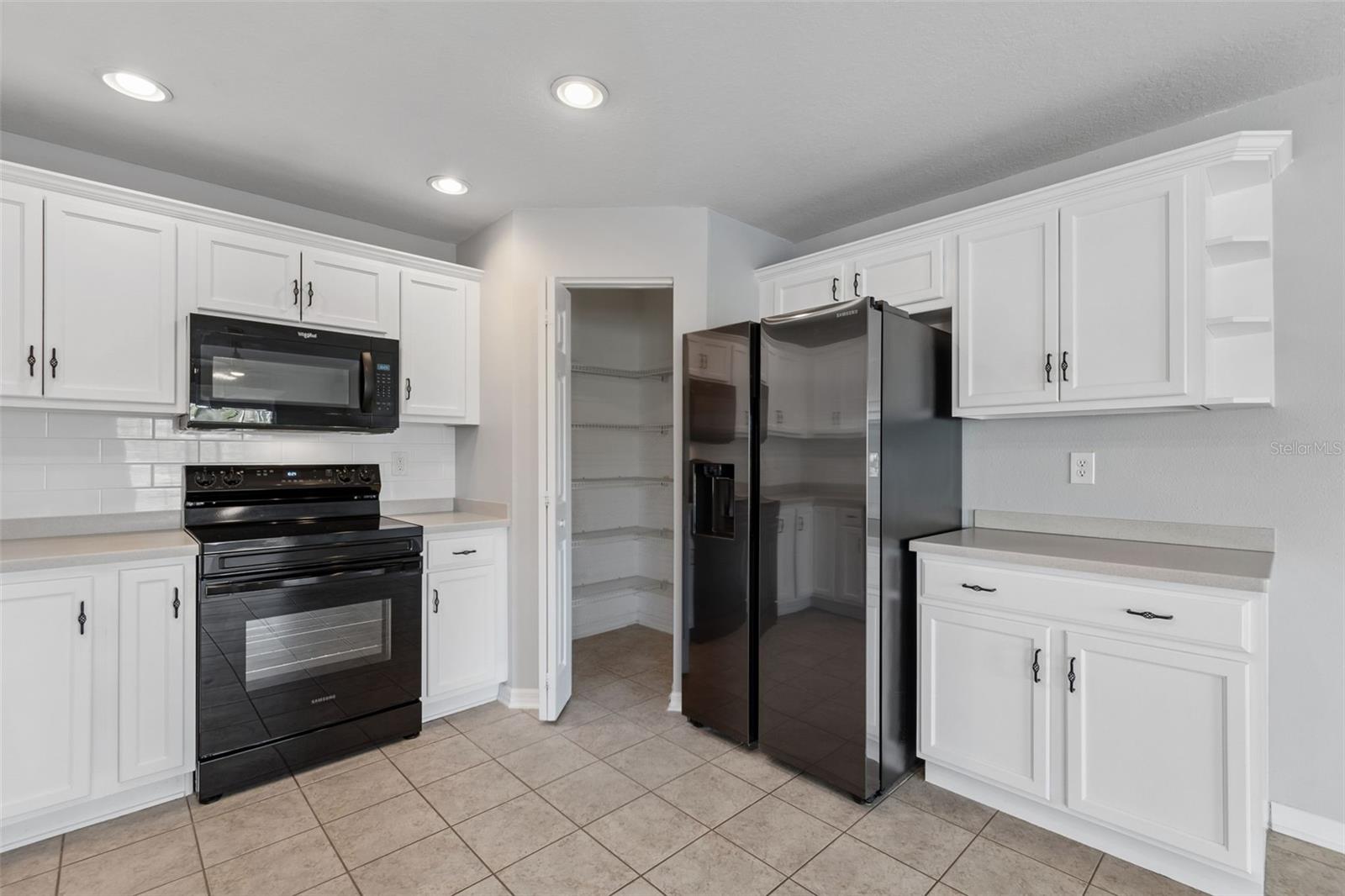 Image 29 of 92 For 9515 Simeon Drive