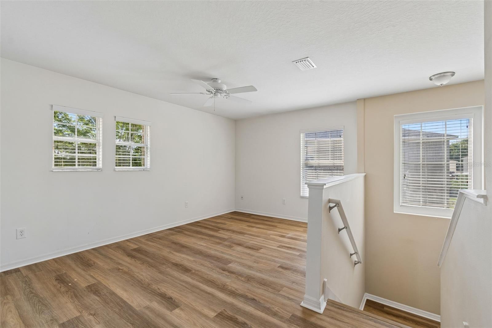 Image 34 of 92 For 9515 Simeon Drive