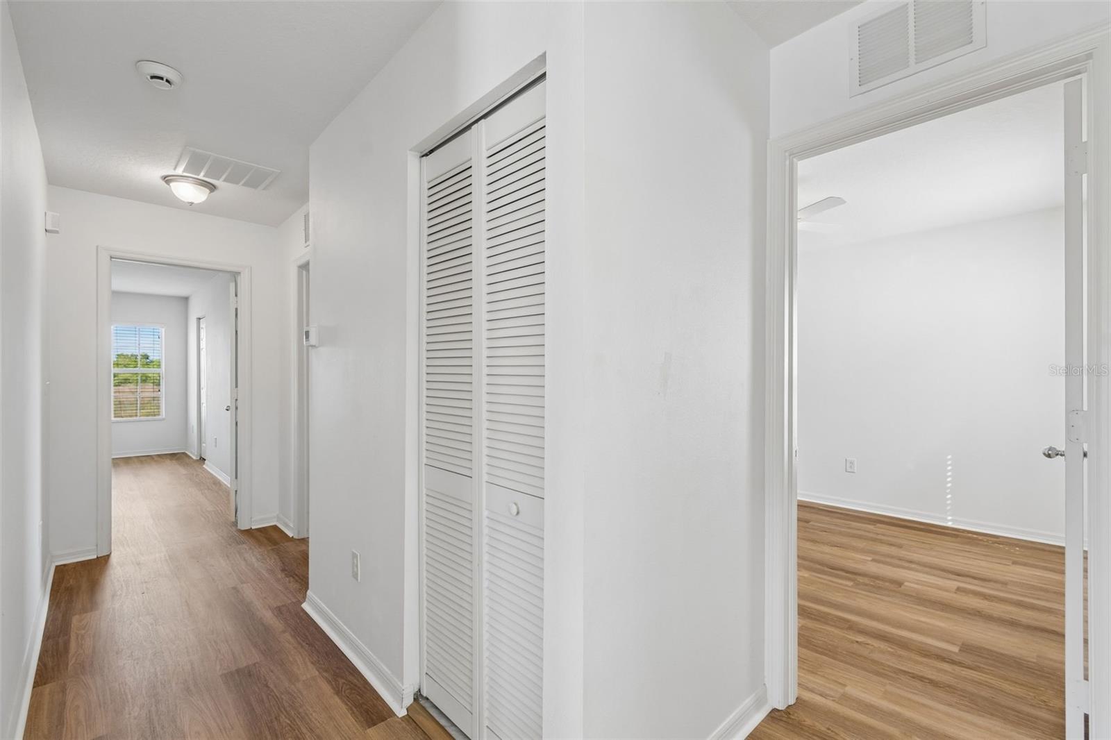 Image 38 of 92 For 9515 Simeon Drive