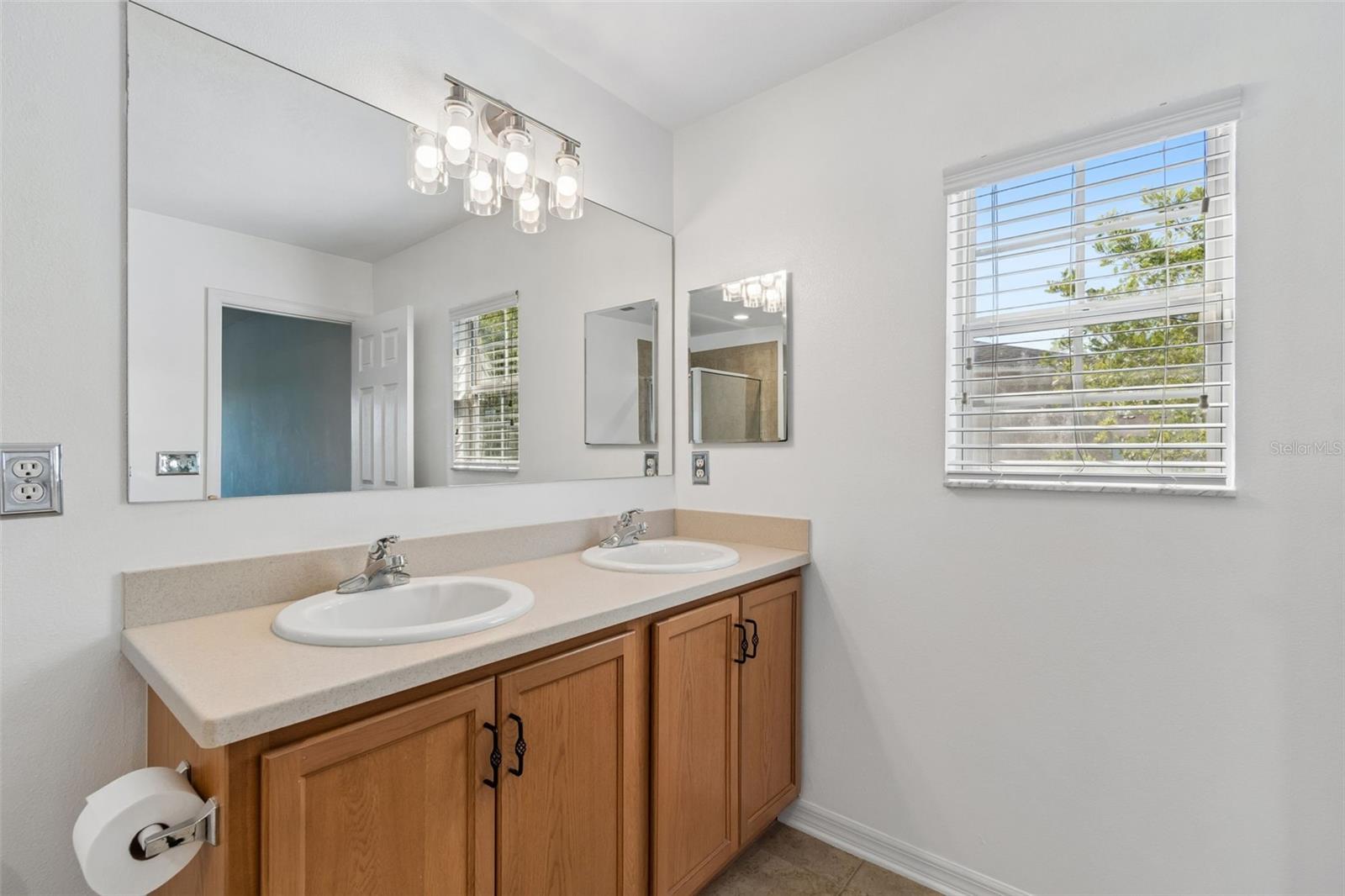 Image 58 of 92 For 9515 Simeon Drive