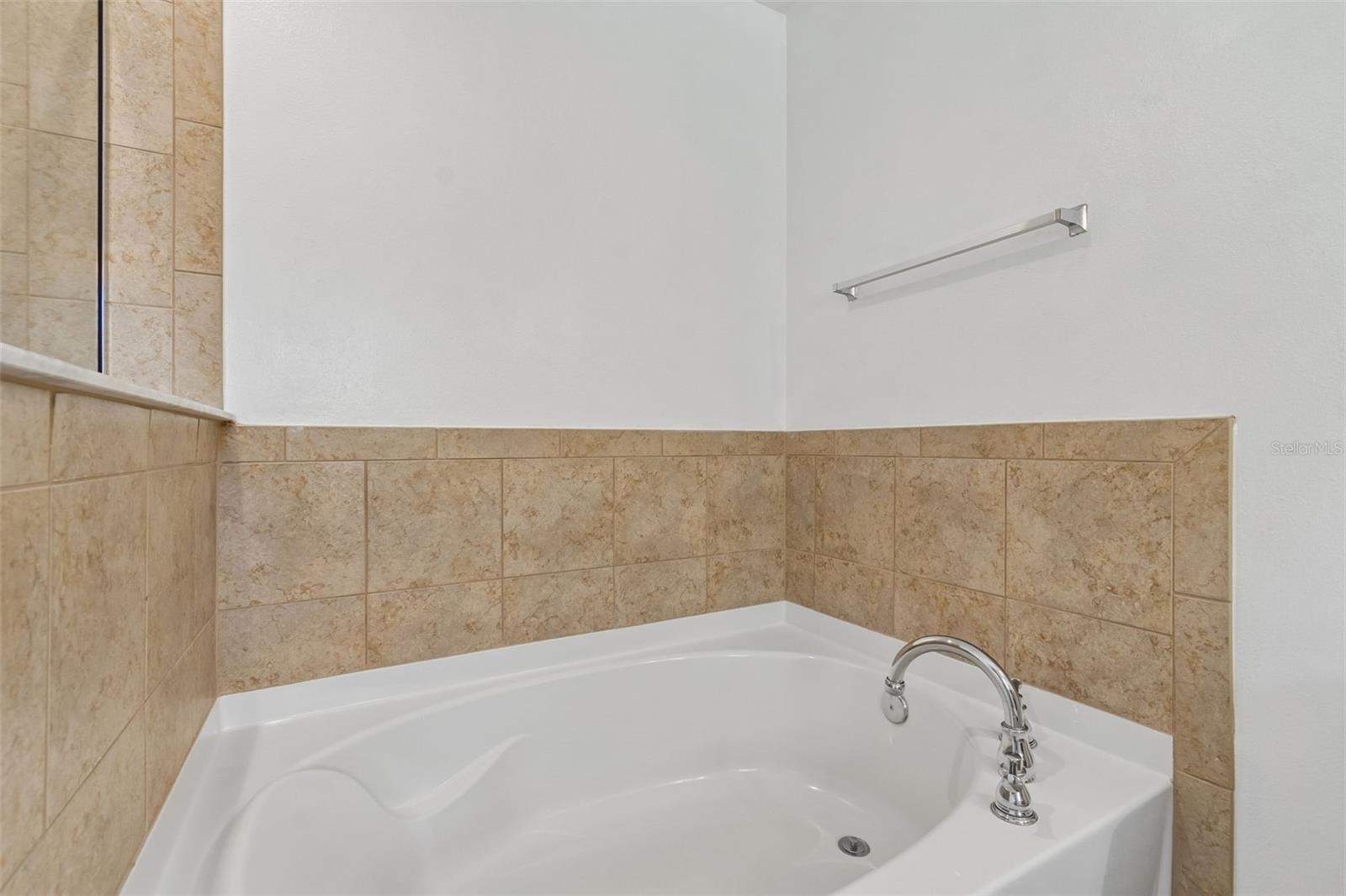 Image 59 of 92 For 9515 Simeon Drive