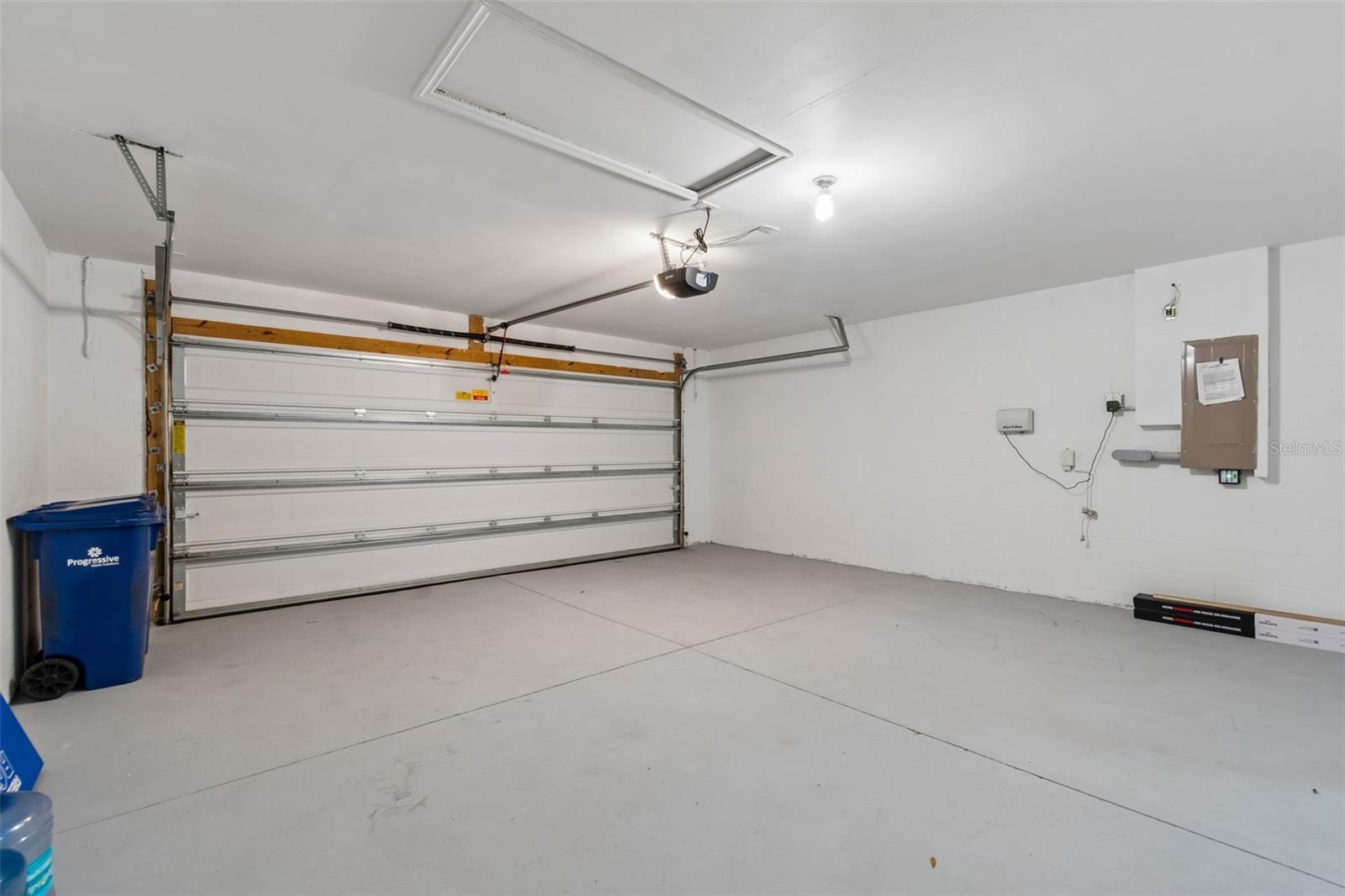 Image 63 of 92 For 9515 Simeon Drive