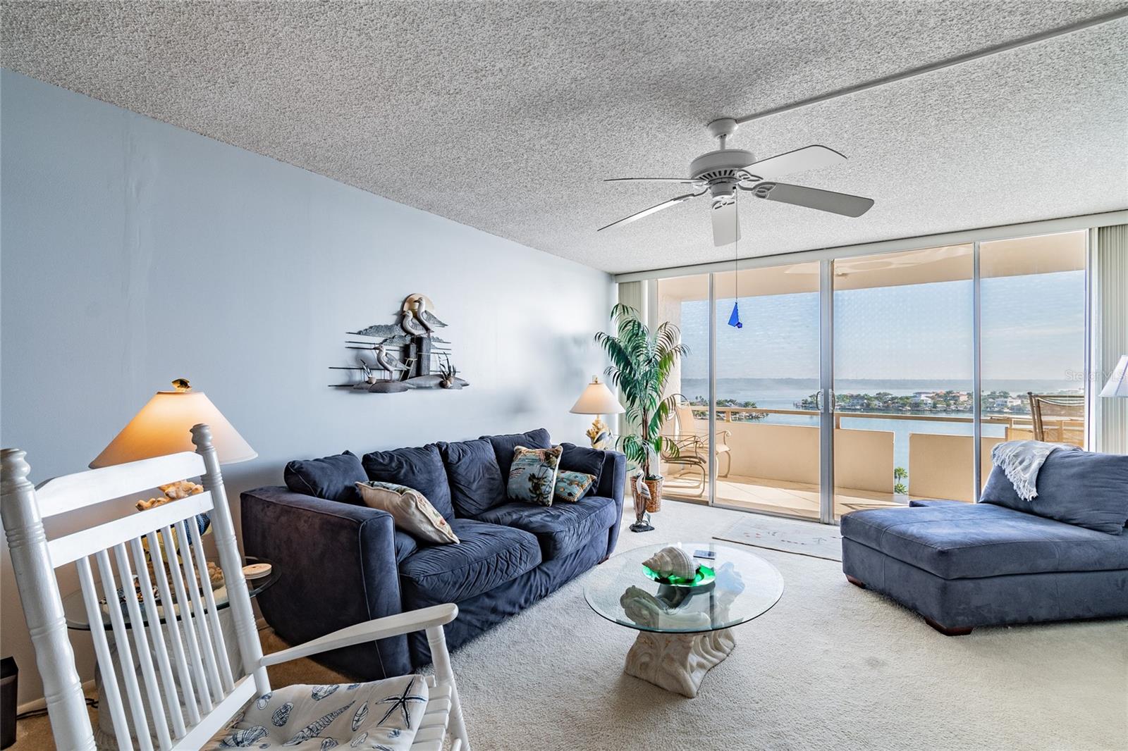 Image 11 of 55 For 17920 Gulf Boulevard 1208