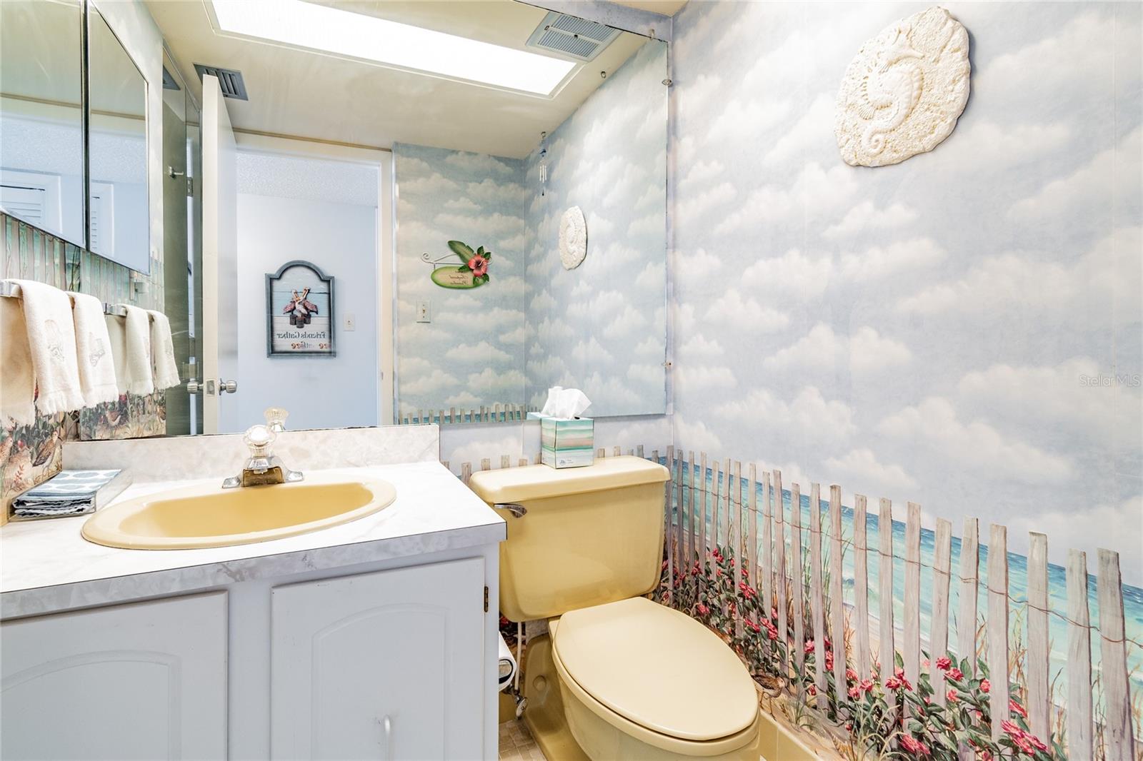 Image 26 of 55 For 17920 Gulf Boulevard 1208