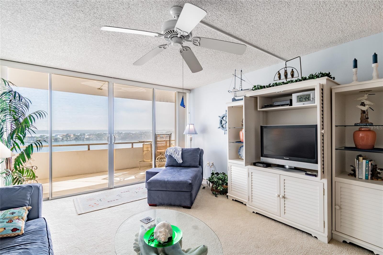 Image 8 of 55 For 17920 Gulf Boulevard 1208