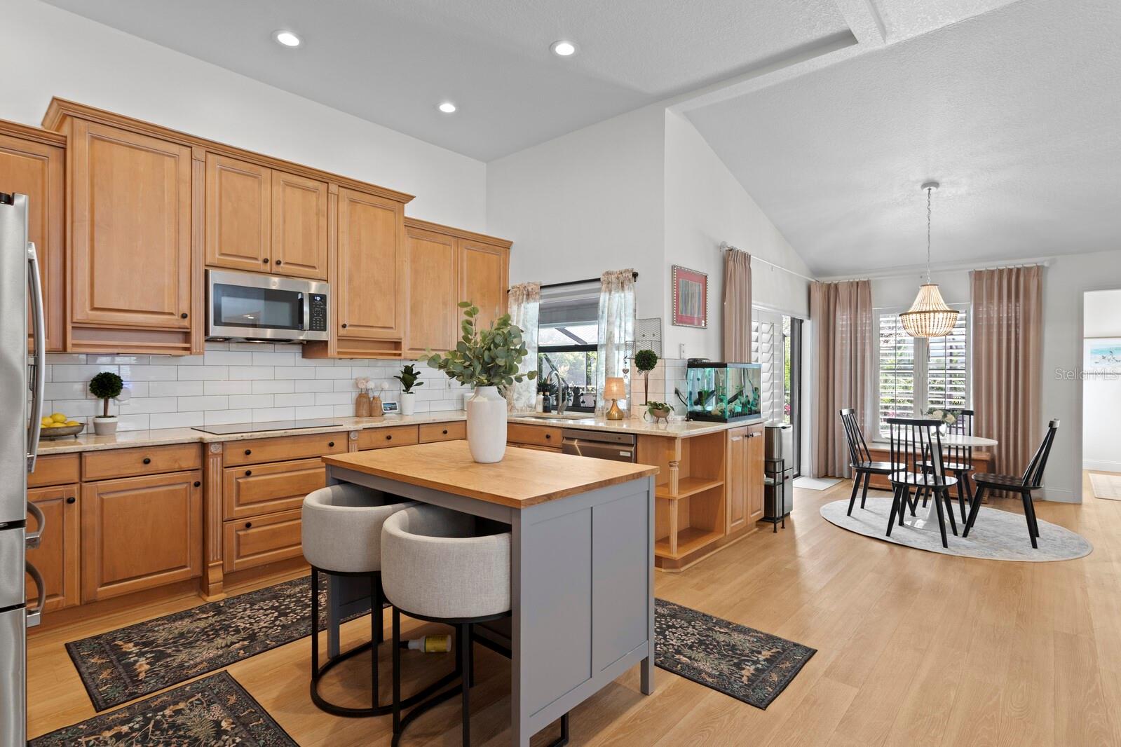 Image 10 of 37 For 9115 Canberley Drive