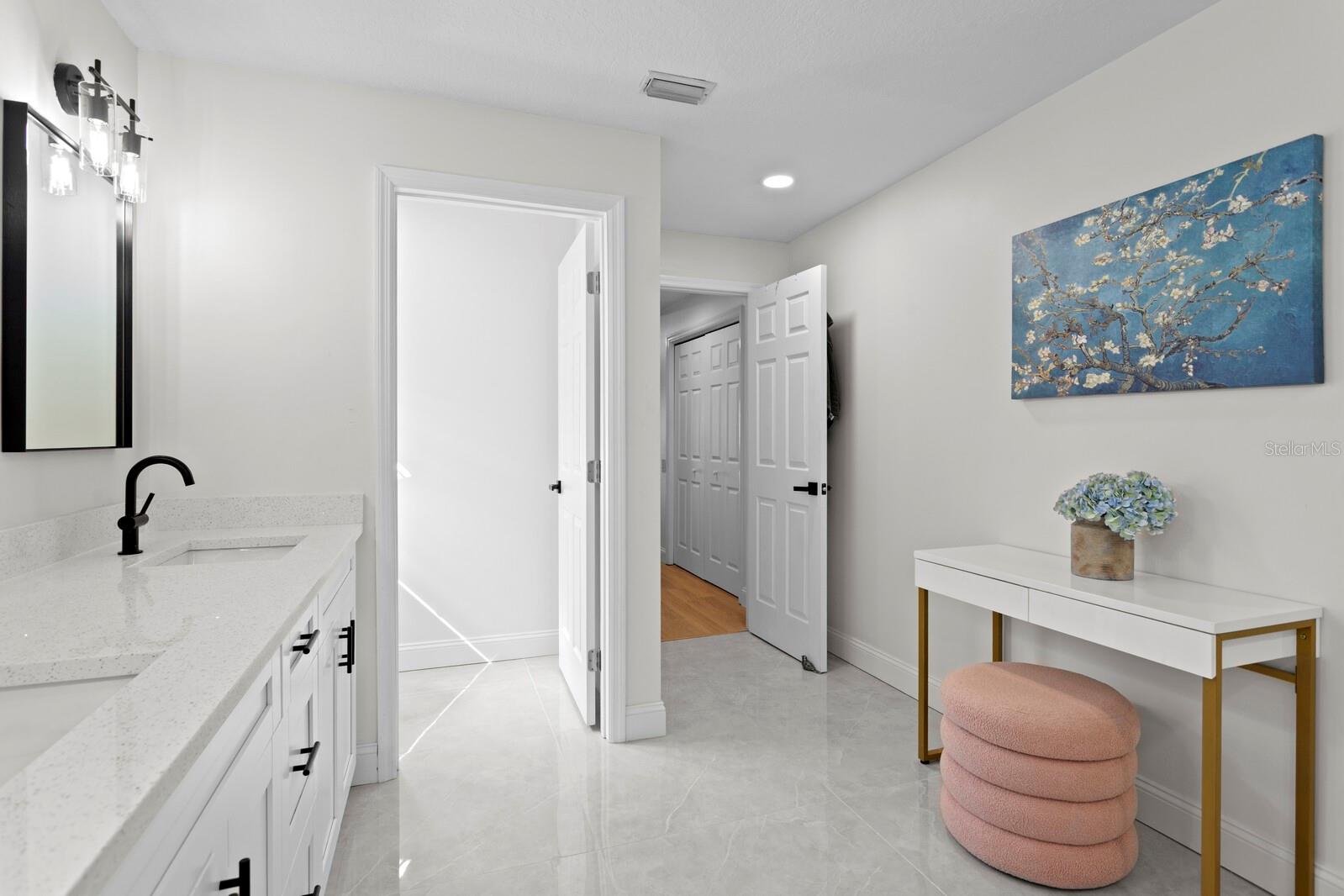 Image 21 of 37 For 9115 Canberley Drive