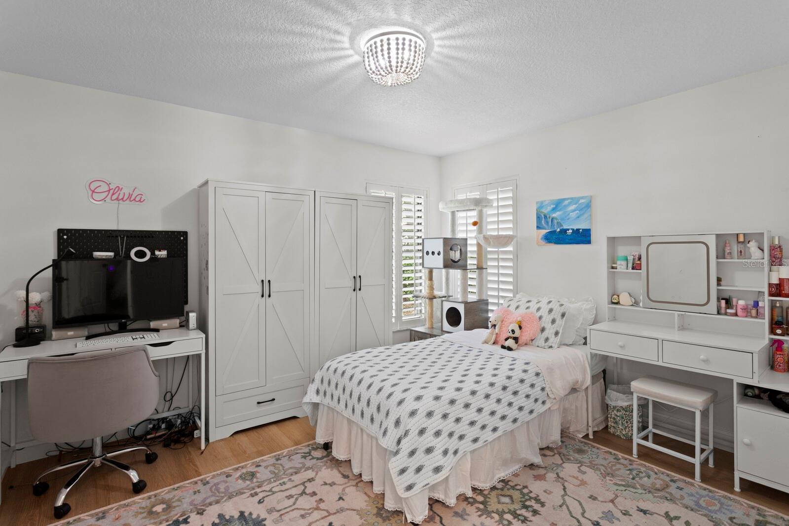 Image 25 of 37 For 9115 Canberley Drive