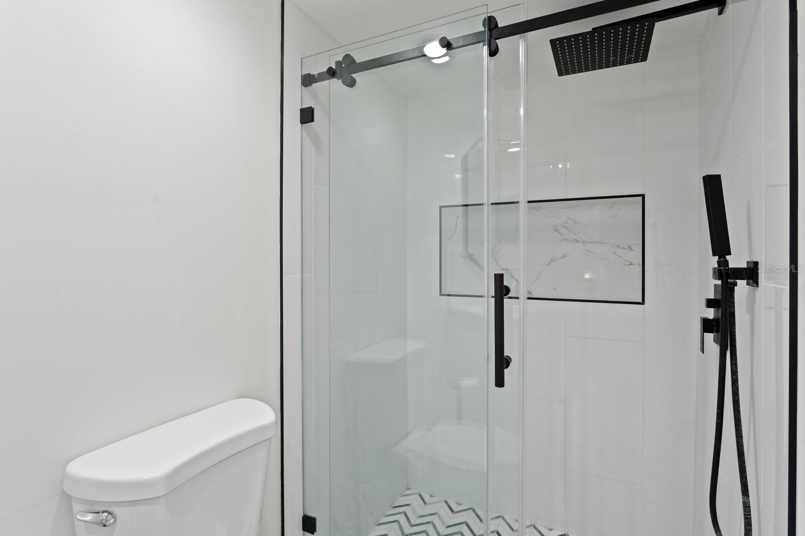 Image 29 of 37 For 9115 Canberley Drive