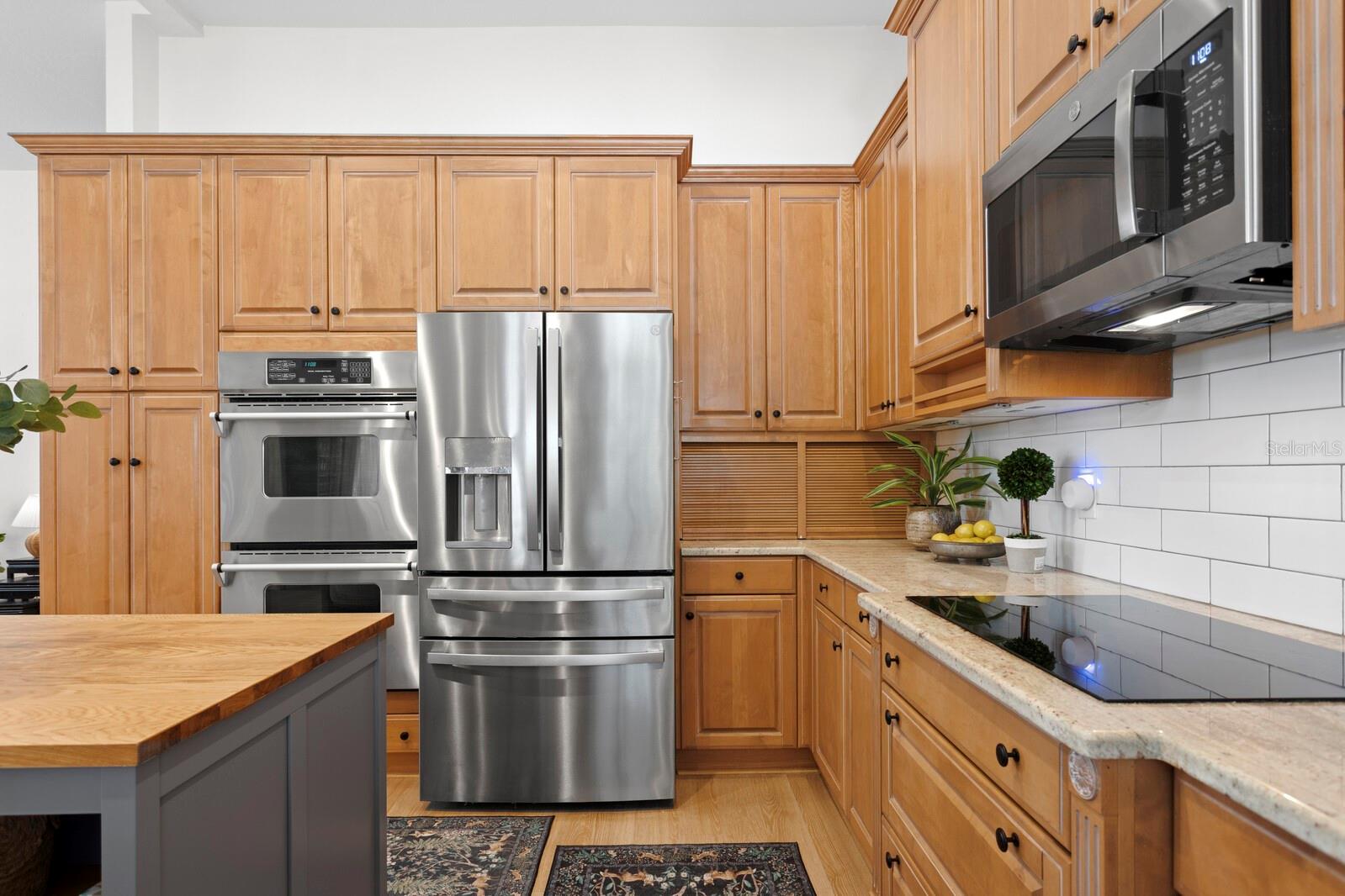 Image 9 of 37 For 9115 Canberley Drive