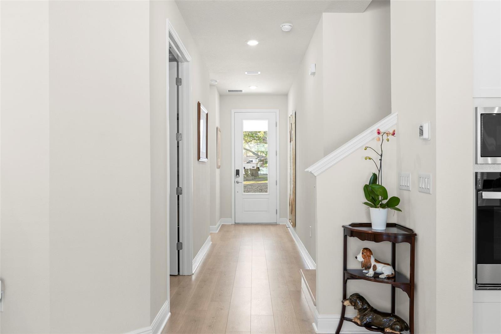 Image 6 of 44 For 1619 47th Avenue N