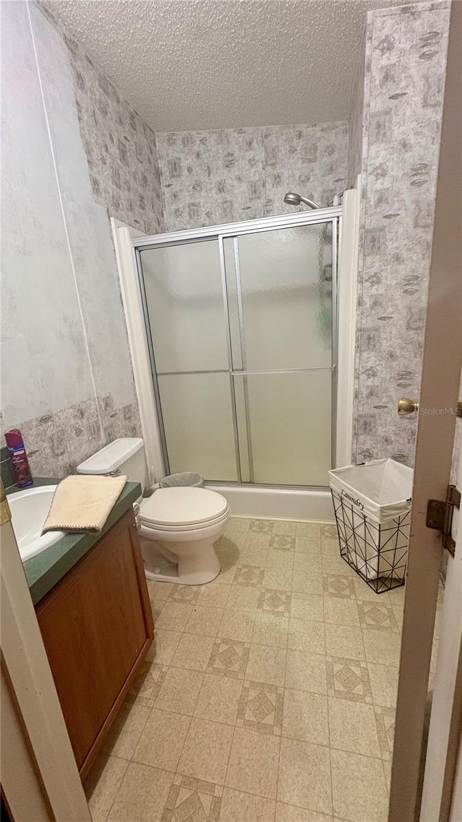 Image 17 of 27 For 17504 Eagle Lane