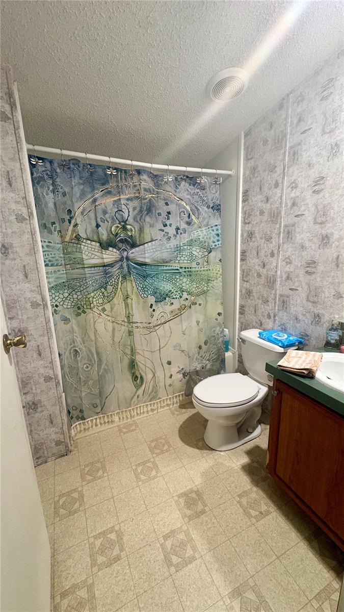 Image 21 of 27 For 17504 Eagle Lane