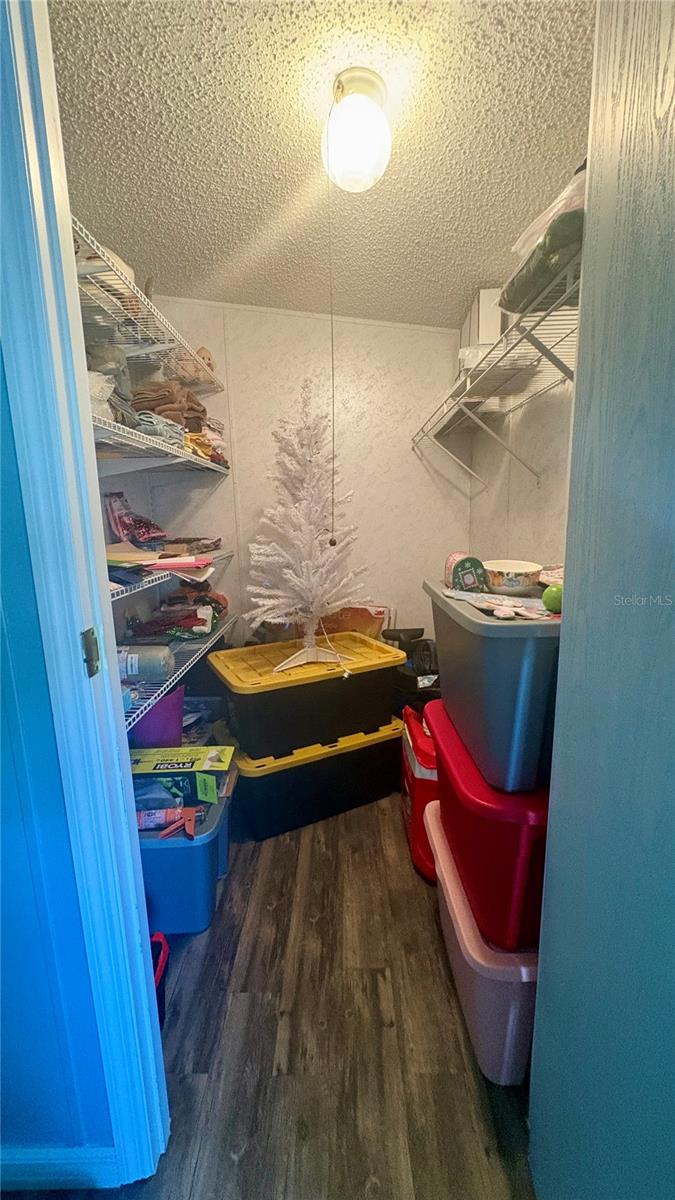 Image 22 of 27 For 17504 Eagle Lane