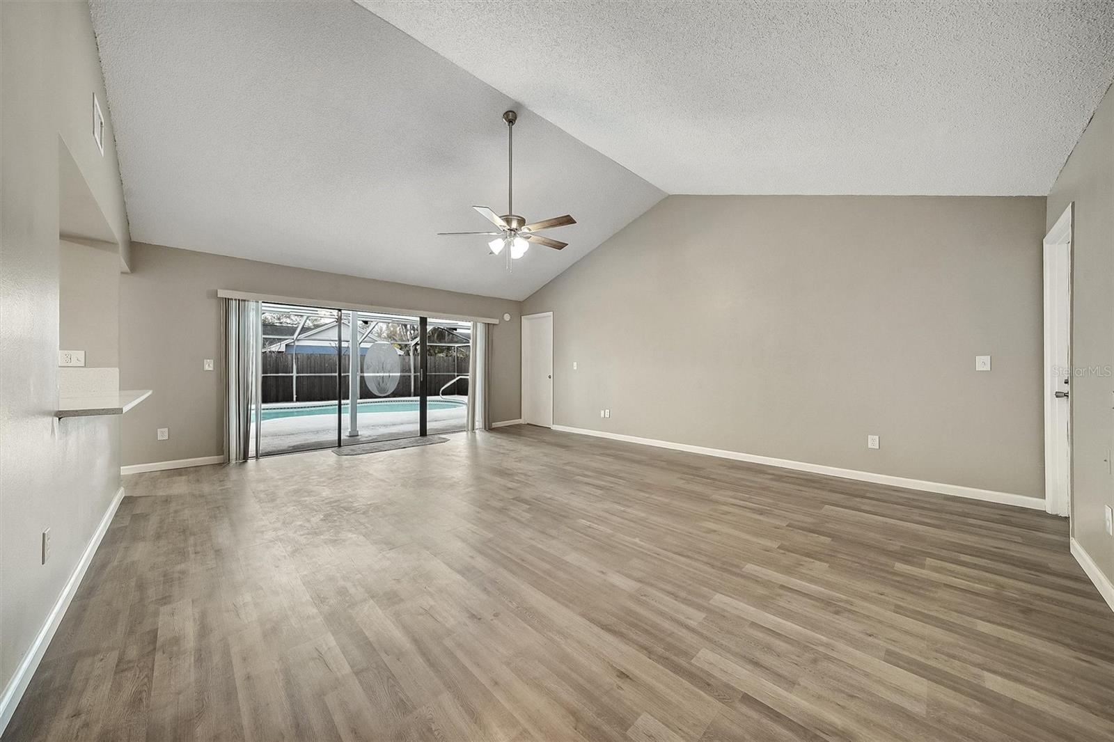 Image 12 of 40 For 5140 Nashville Drive