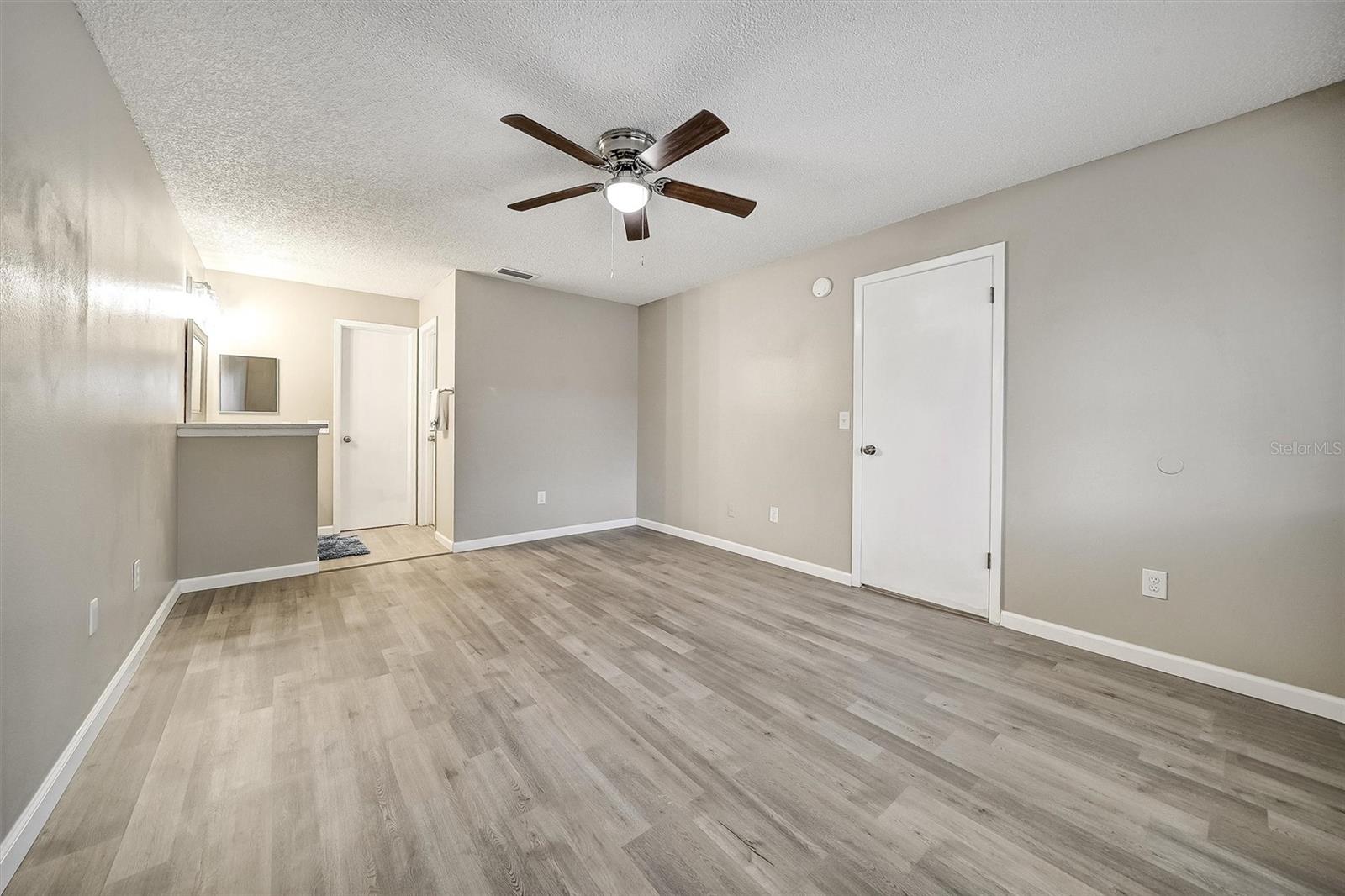 Image 19 of 40 For 5140 Nashville Drive