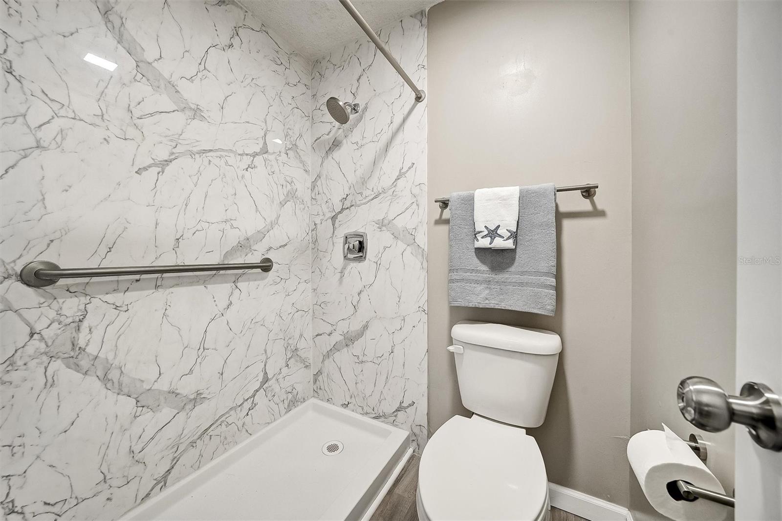 Image 21 of 40 For 5140 Nashville Drive