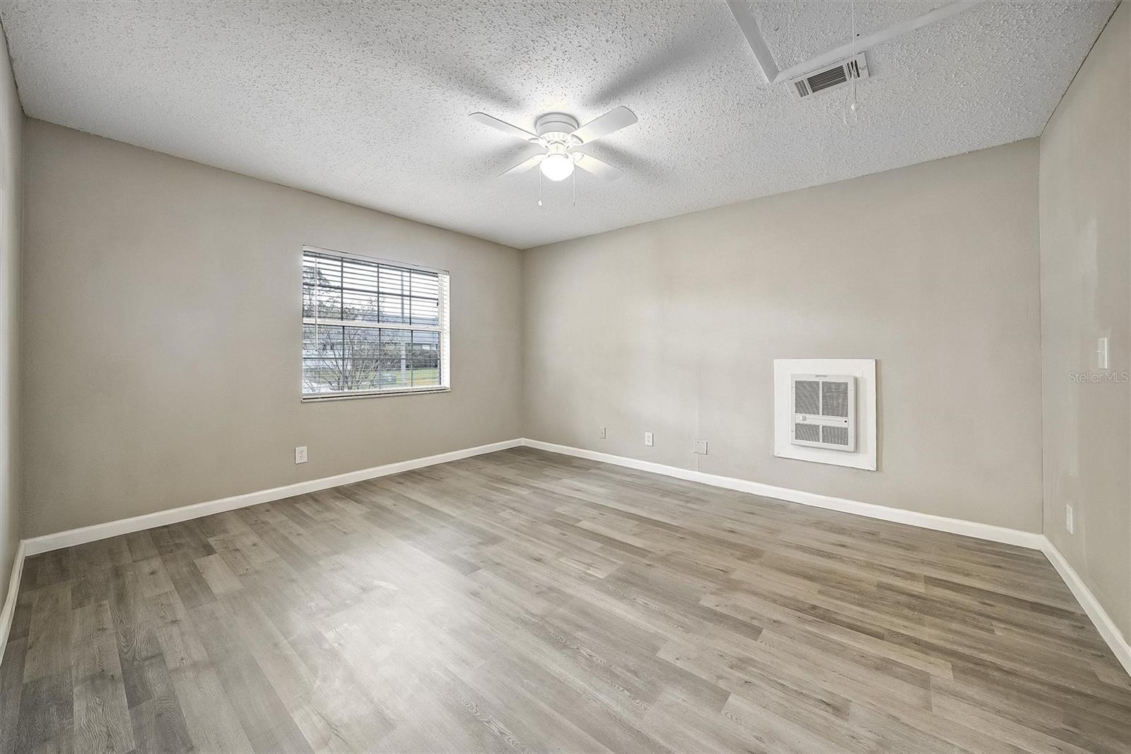 Image 23 of 40 For 5140 Nashville Drive