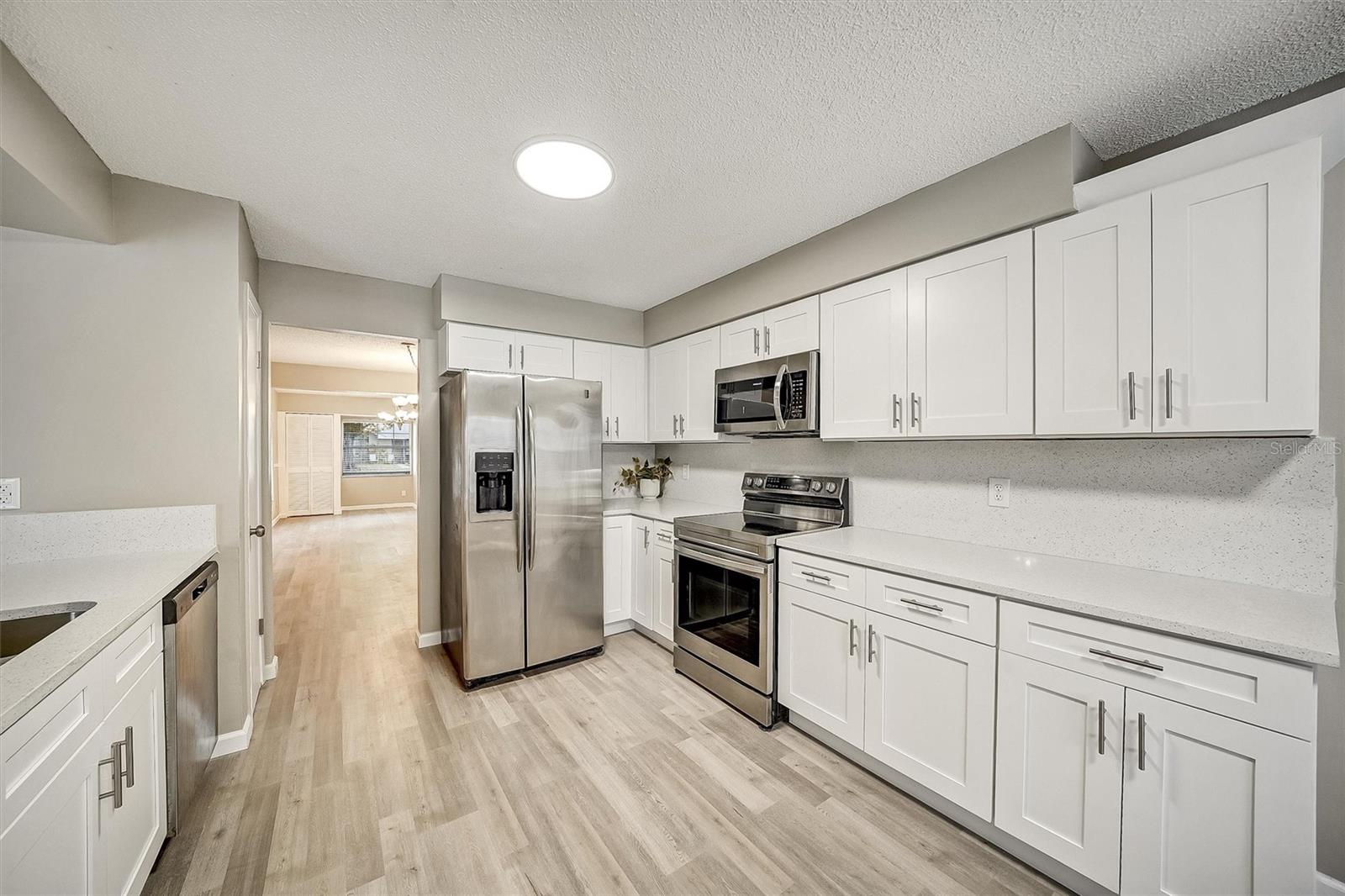 Image 4 of 40 For 5140 Nashville Drive