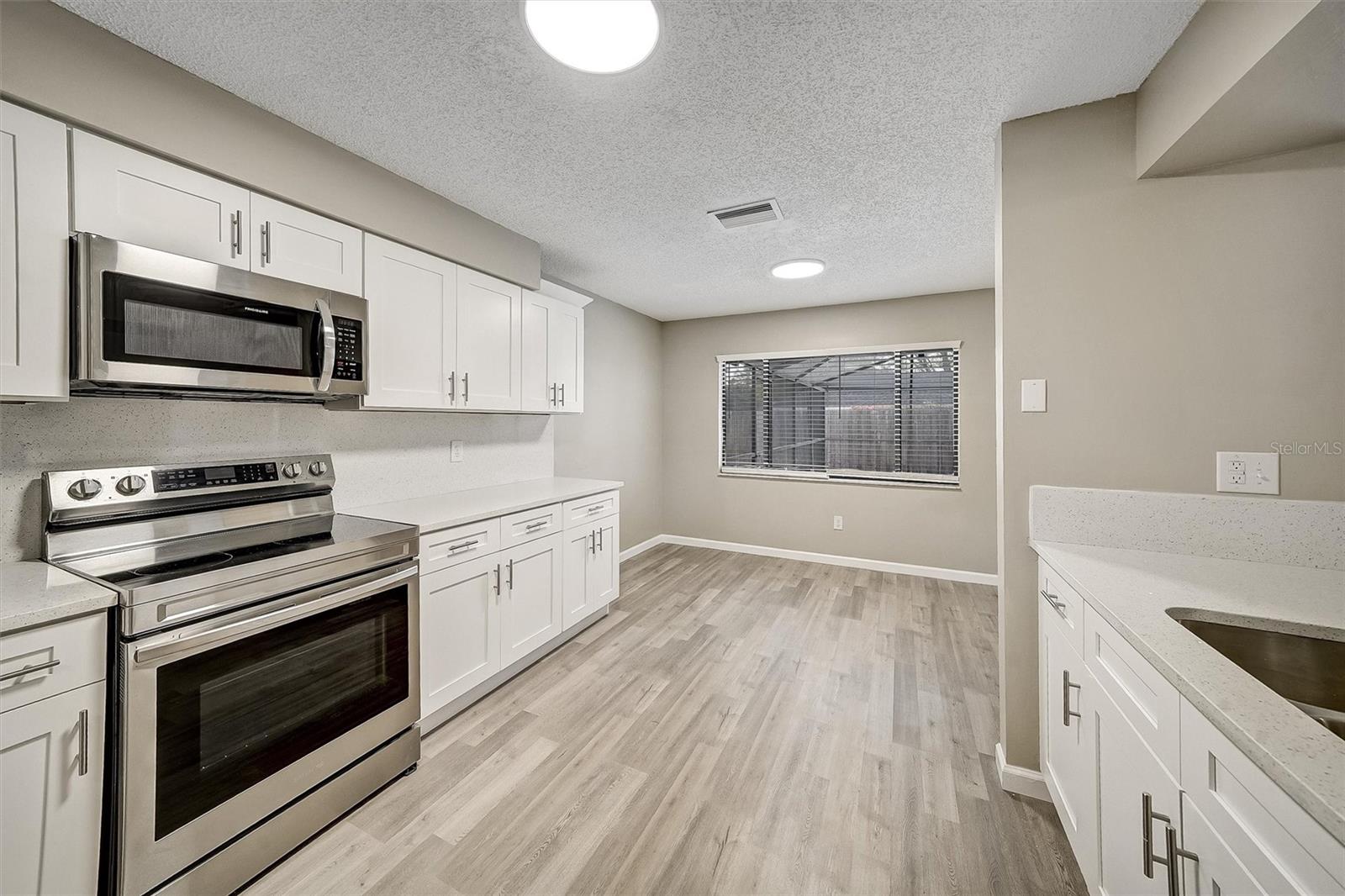 Image 5 of 40 For 5140 Nashville Drive