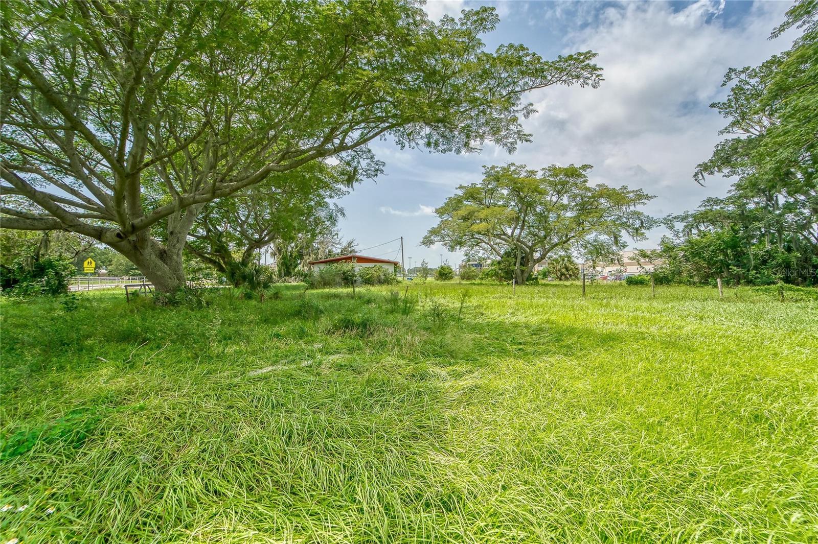 Image 10 of 14 For 10912 672 Highway