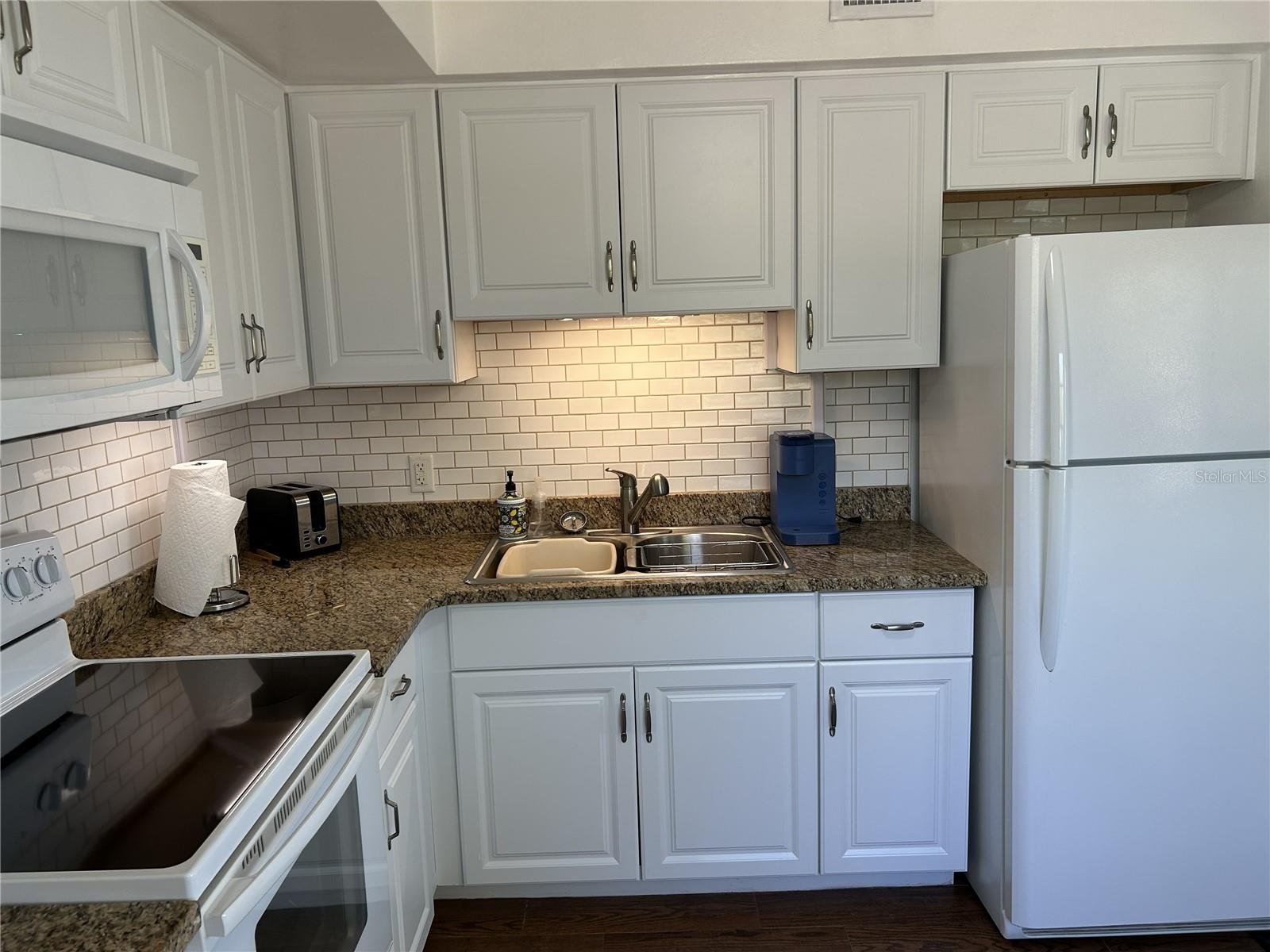 Image 10 of 28 For 4154 57th Street N 274