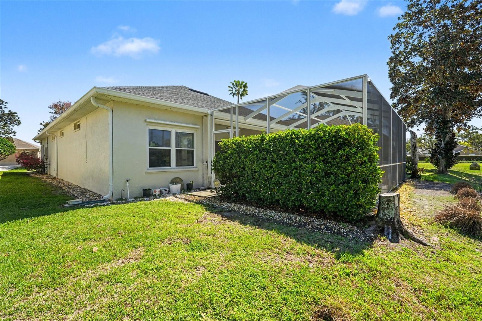 Image 29 of 34 For 10093 Holly Berry Drive