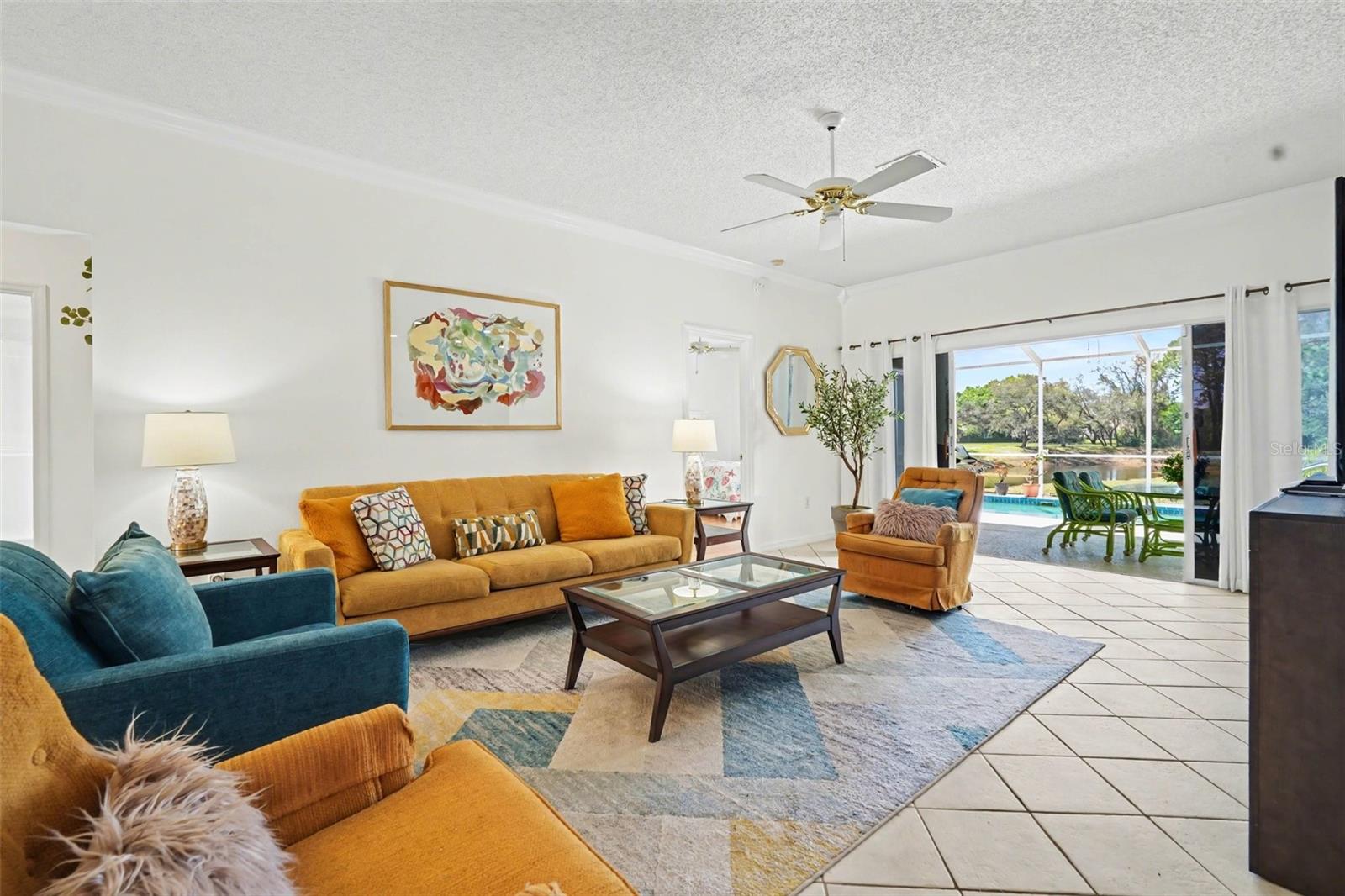 Image 9 of 34 For 10093 Holly Berry Drive