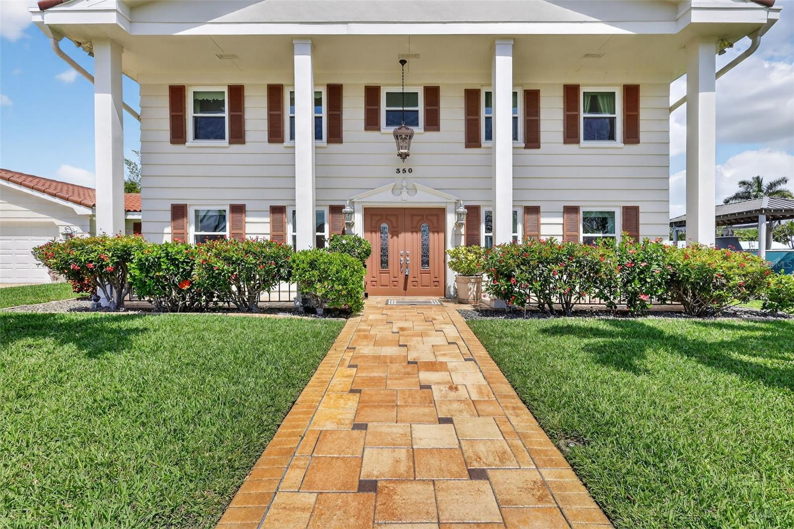 Image 17 of 78 For 350 Harbor Passage