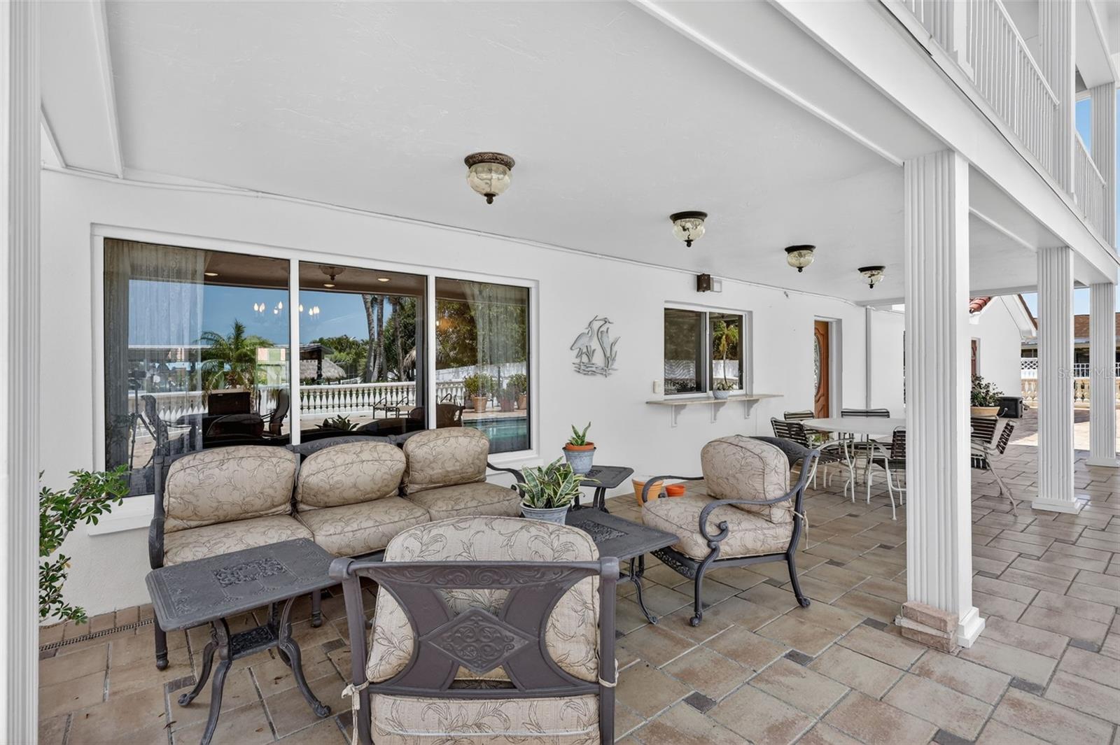 Image 19 of 78 For 350 Harbor Passage