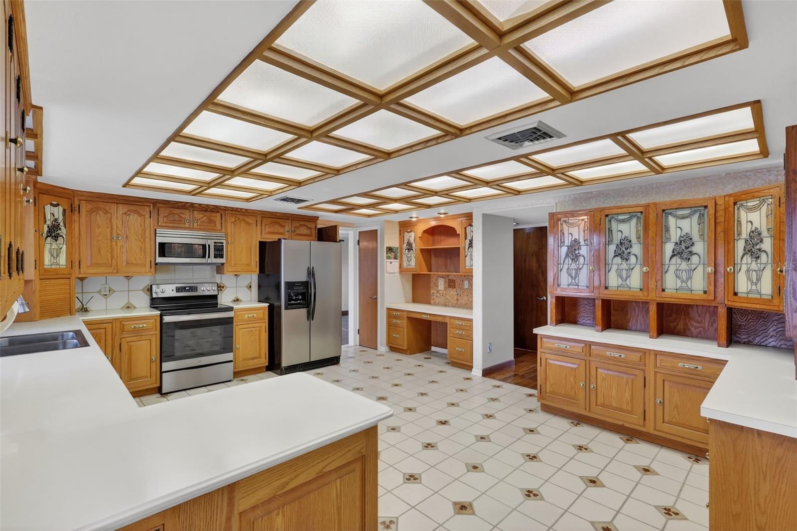 Image 35 of 78 For 350 Harbor Passage