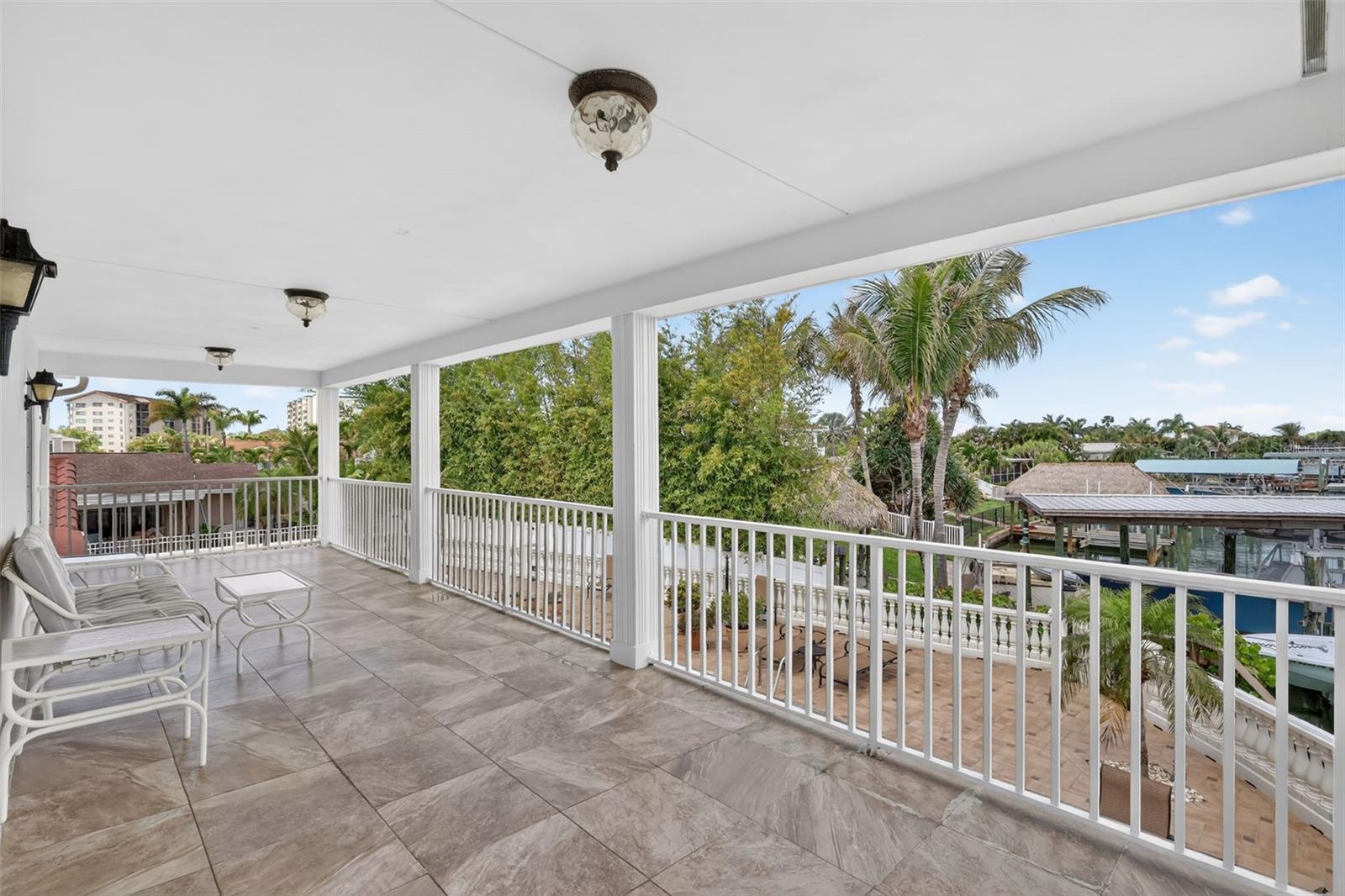 Image 48 of 78 For 350 Harbor Passage