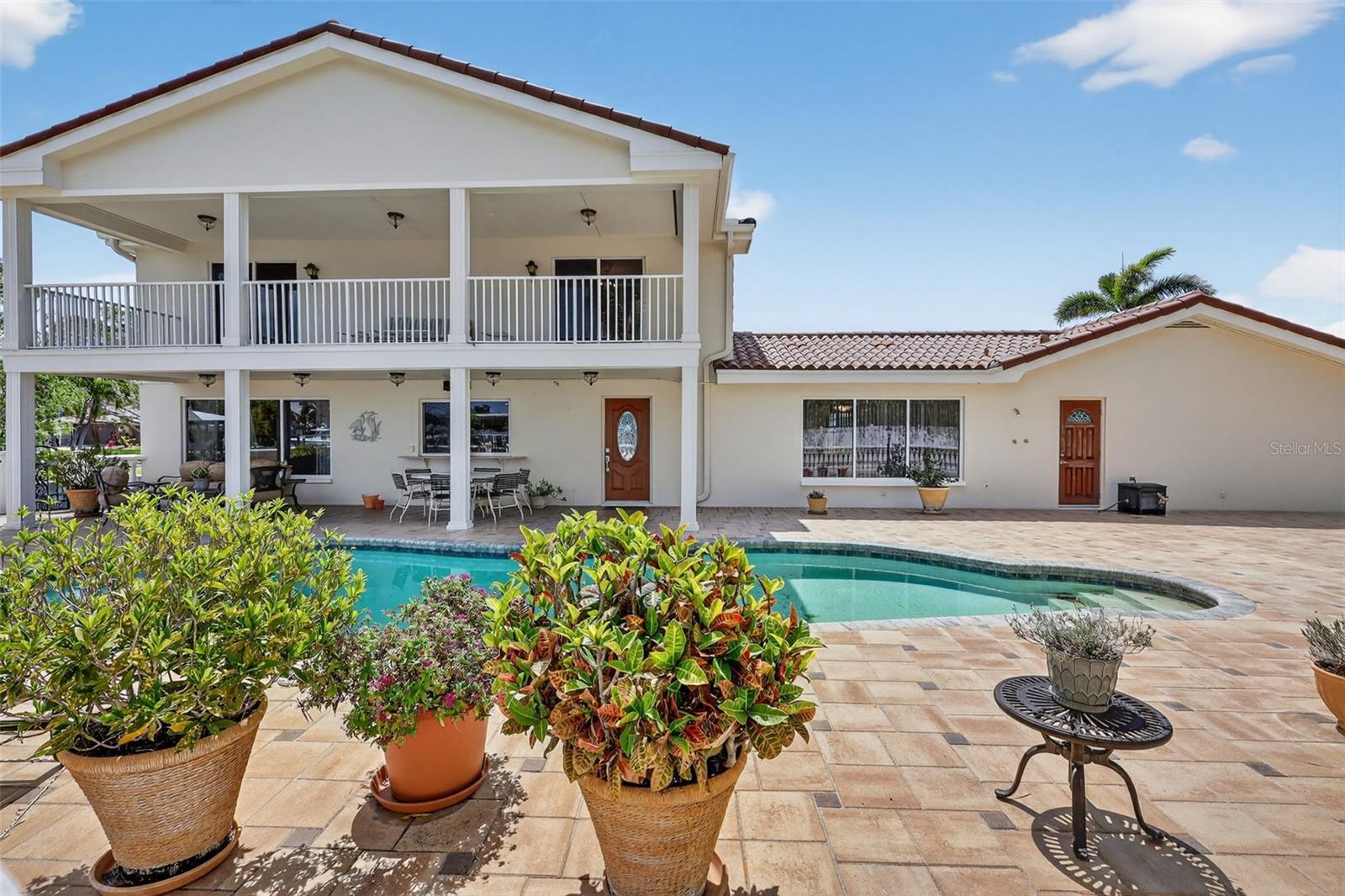 Image 59 of 78 For 350 Harbor Passage