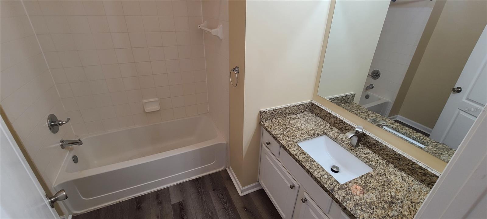 Image 25 of 31 For 17902 Villa Creek Drive 17902