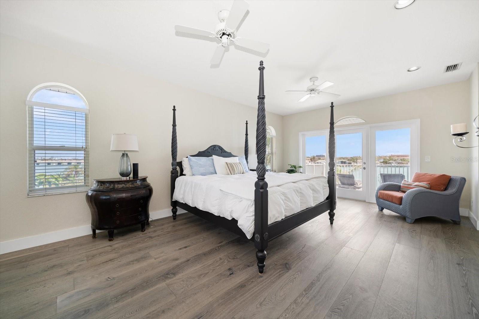 Image 24 of 55 For 8685 Bay Drive